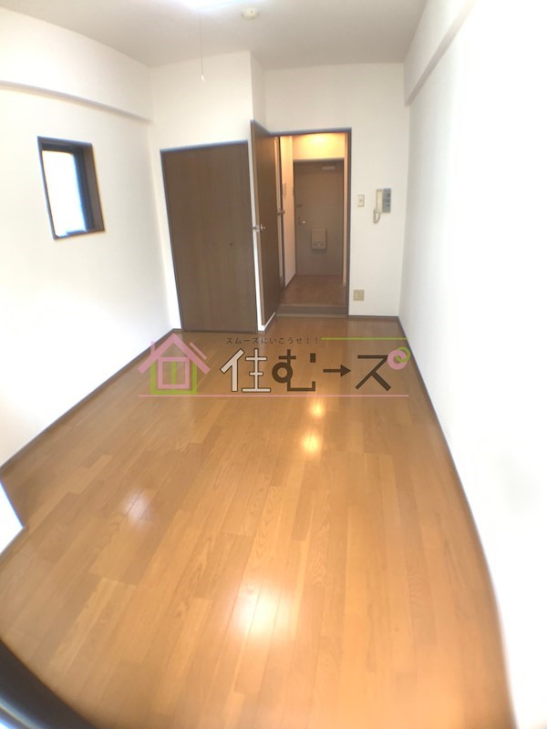 エスリード新大阪第2 リビング