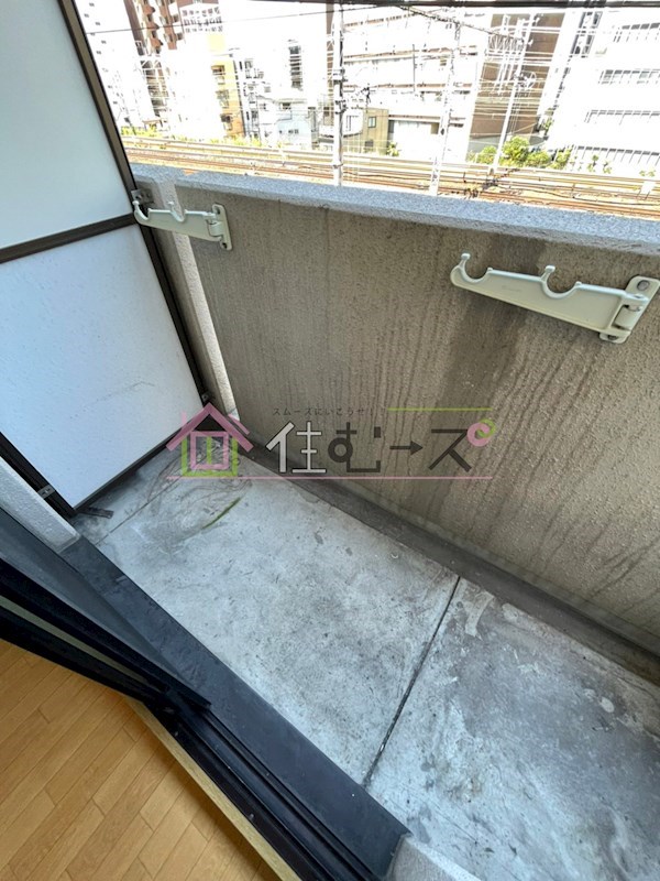 クレハタワーズ東中島 ベランダ