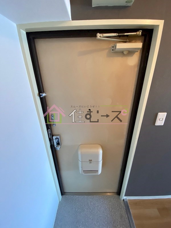 シャンクレール南堀江 玄関