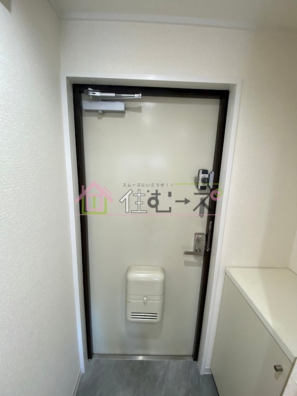 シティガーデン中寺 玄関