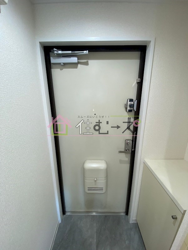 シティガーデン中寺 玄関