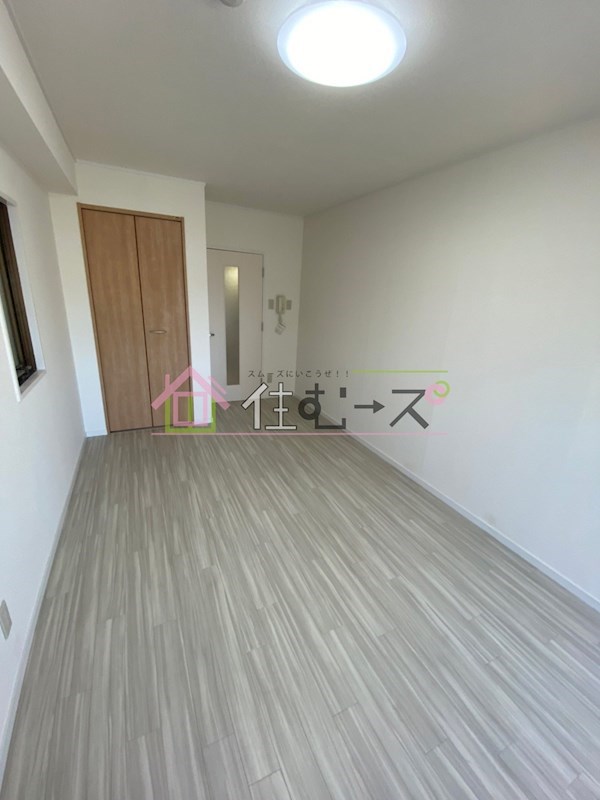 シティガーデン中寺 リビング