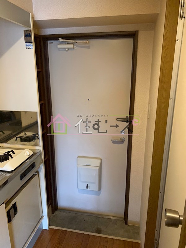 サンパークハイツ 玄関