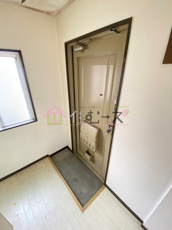 アパートメント住吉Ⅱ 玄関