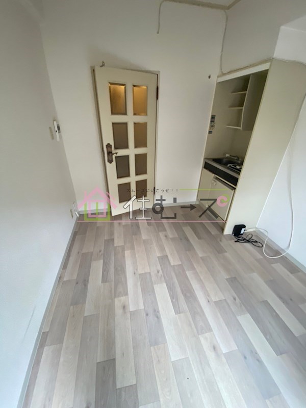 エルベコート針中野 リビング