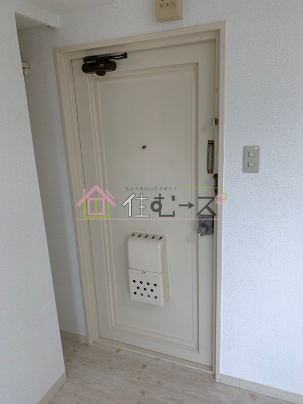 ラパンジール天王寺 玄関