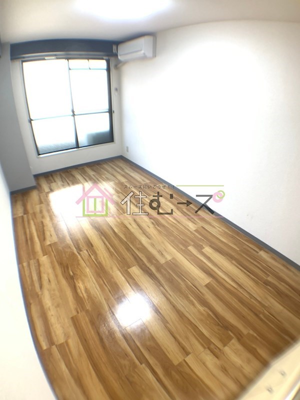 コスモレジデンス玉出 ベッドルーム