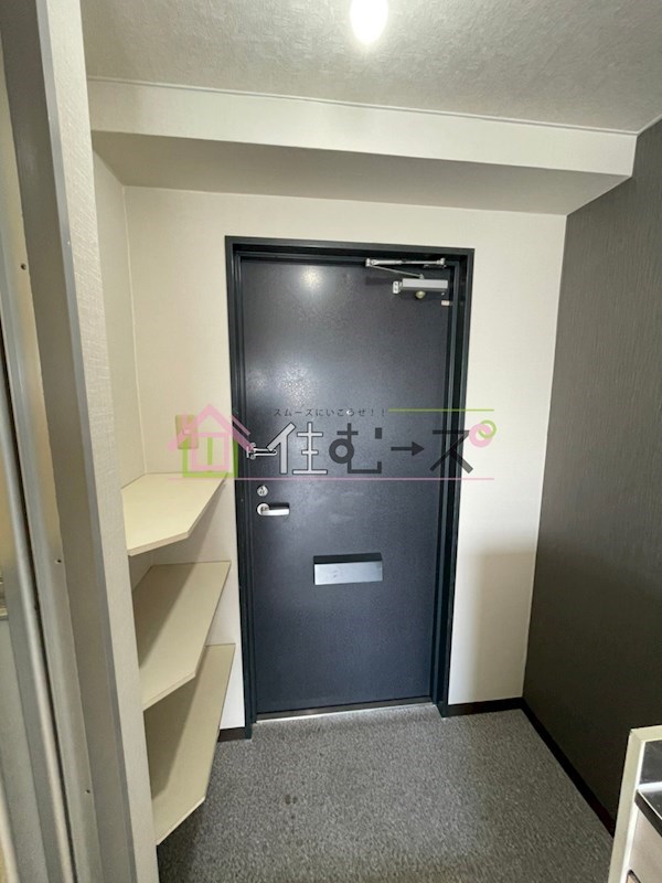 昭和グランドハイツ大淀 玄関