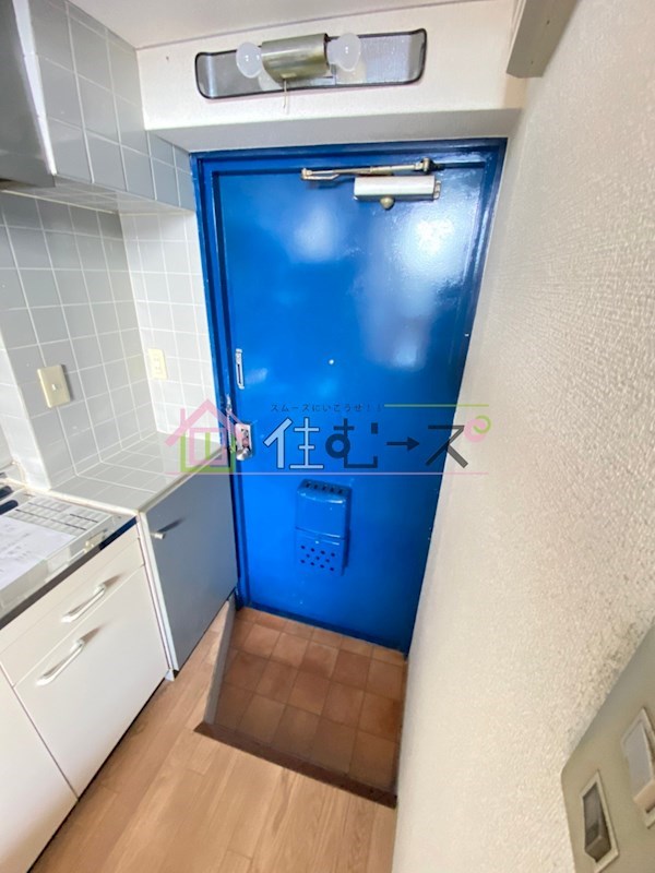 カーサ東住吉 玄関