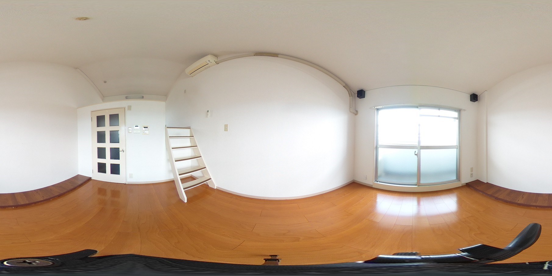 カーサ東住吉 洋室