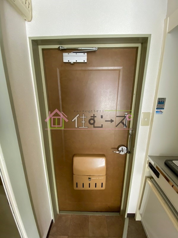 サンライズハイツ 玄関