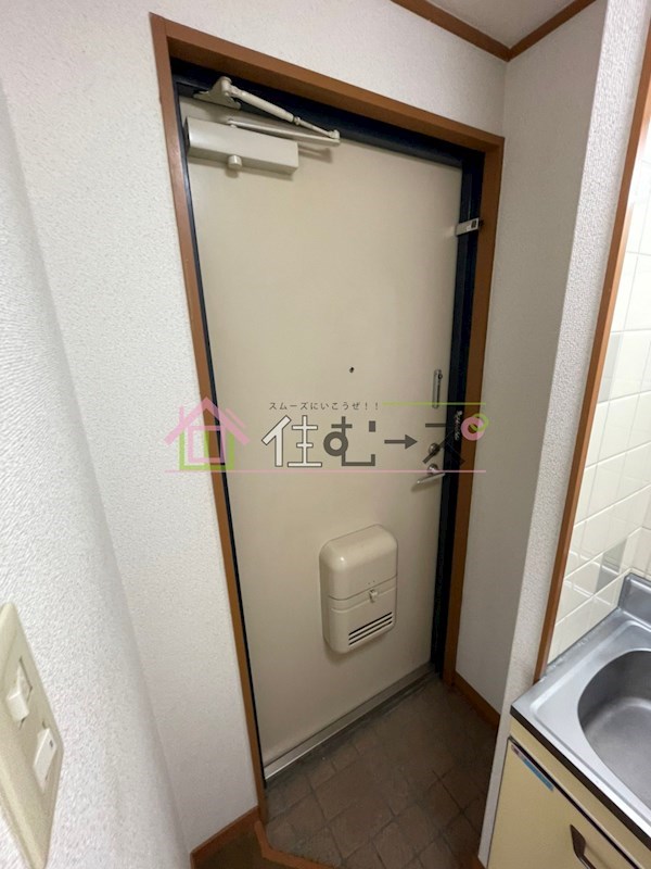 リバティー御幸 玄関