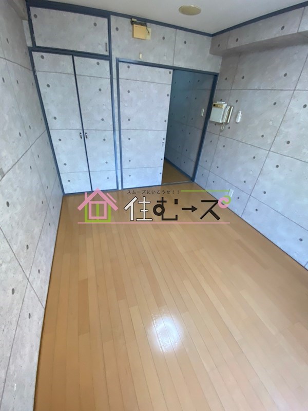 グランドコート新大阪 リビング