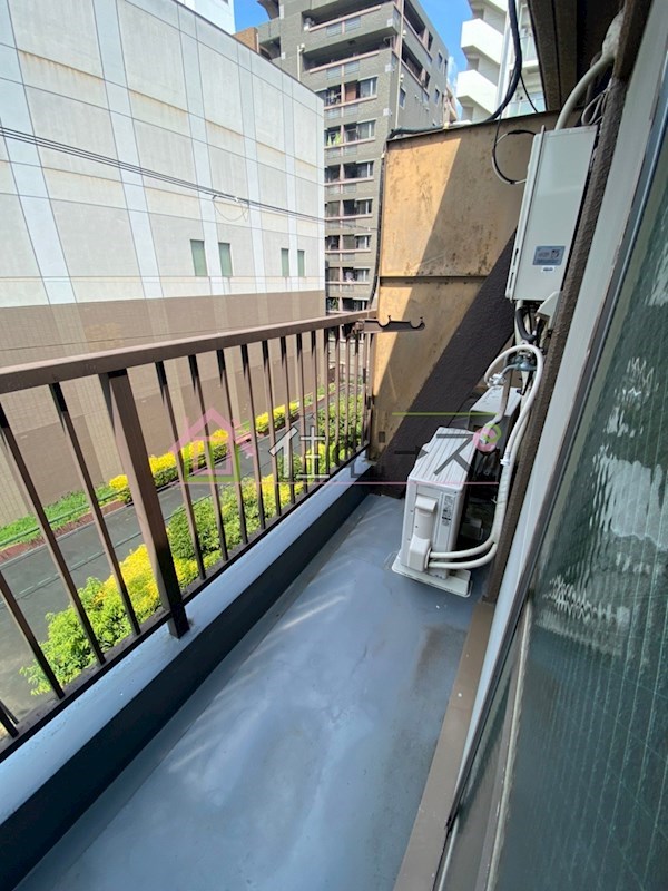 第4ビル ベランダ