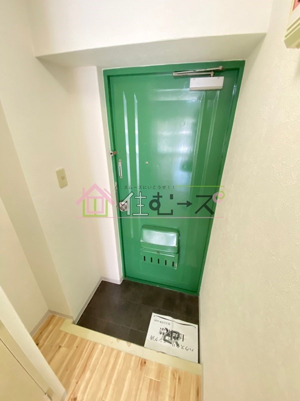 東中島マンション 玄関