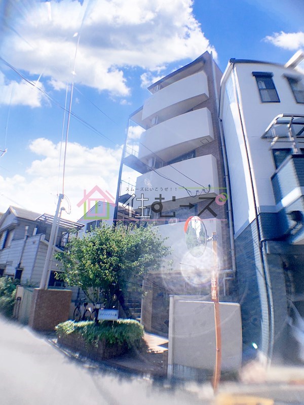 リアライズ十八条 外観
