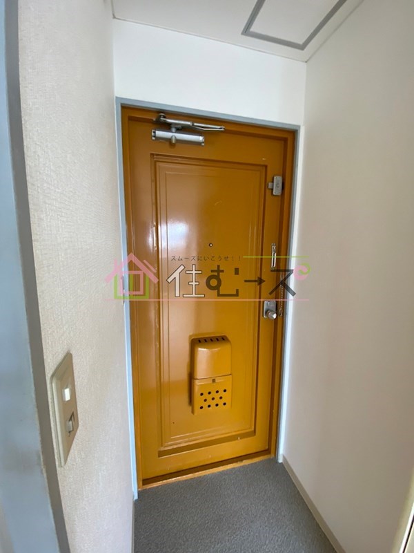 アパートメント天王寺 玄関