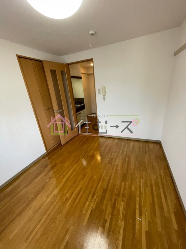 ハーモニー弁天 リビング