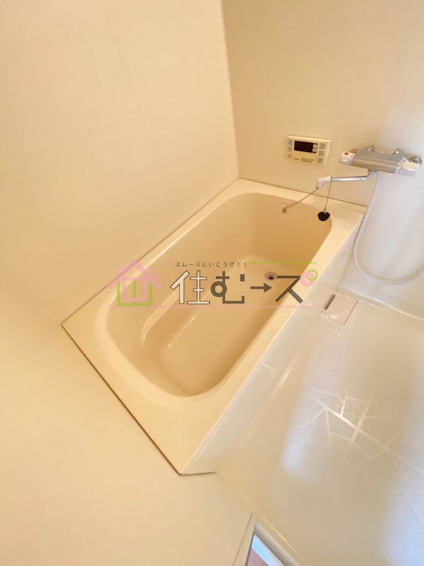 ロイヤルハイツまつい4 風呂画像