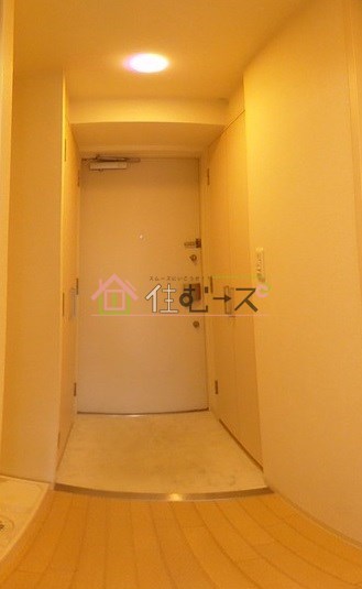 クリスタルグランツ大阪センターSt 玄関