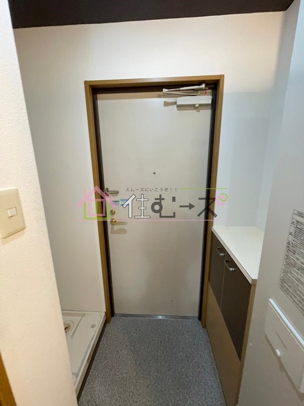 YAHATA西長堀 玄関