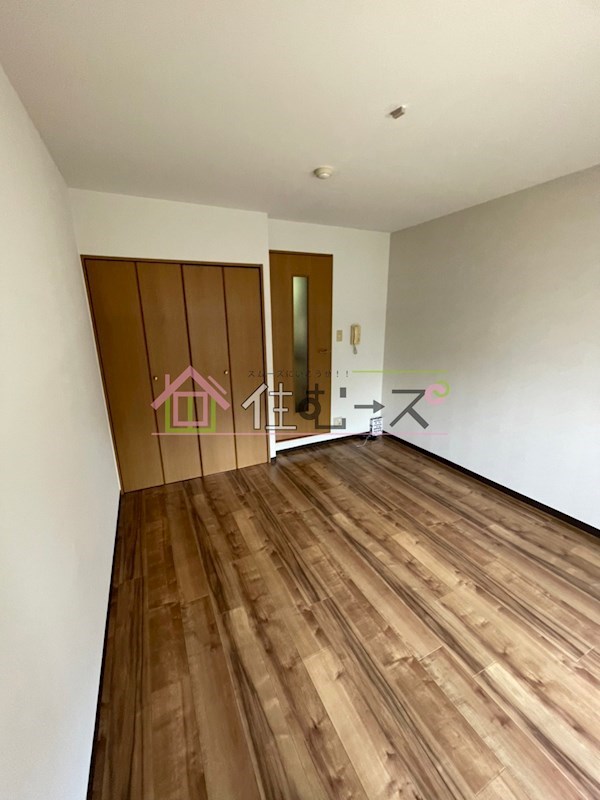 YAHATA西長堀 リビング