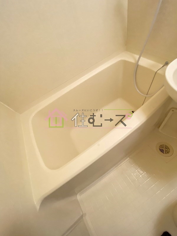 ホワイトビル 風呂画像