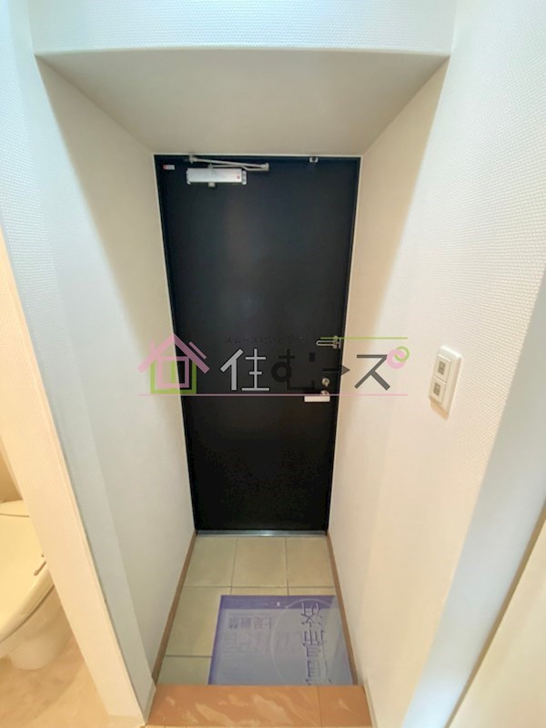 ルネ日本橋アネーロ 玄関