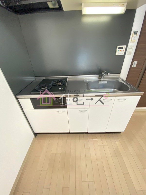 ルネ日本橋アネーロ キッチン