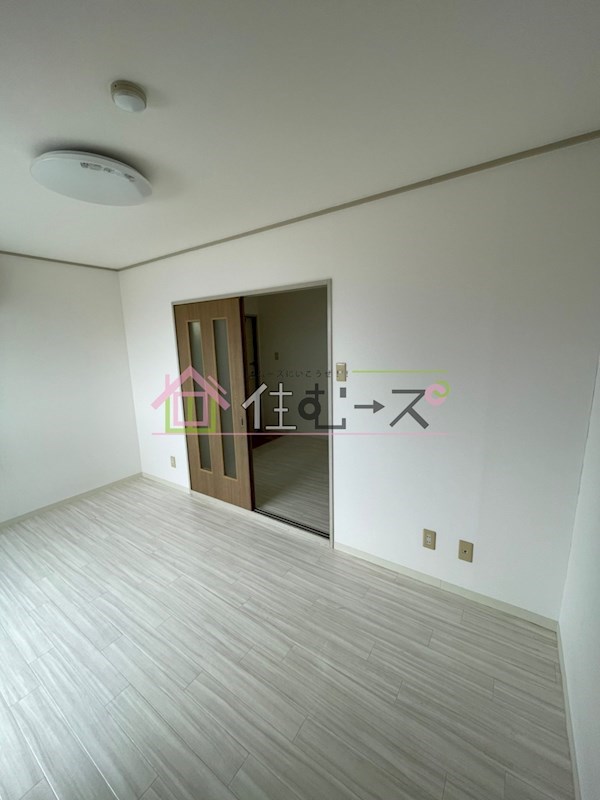 ロイヤル西梅田 リビング