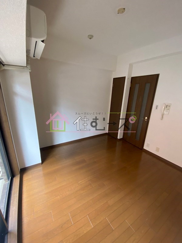 リーガル新大阪Ⅴ リビング