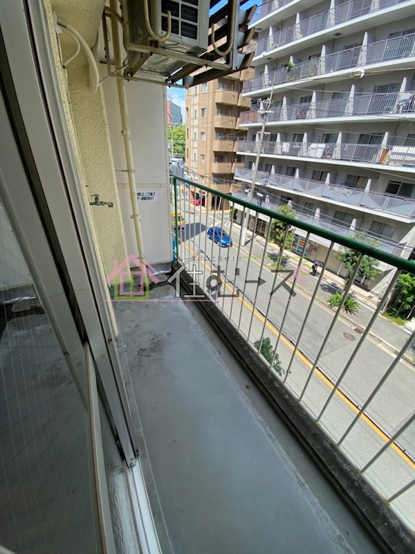 ノアーズアーク新大阪 ベランダ