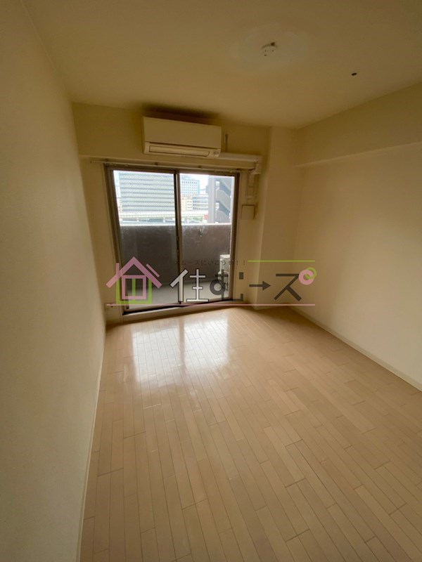 クリスタルブライト谷町 ベッドルーム