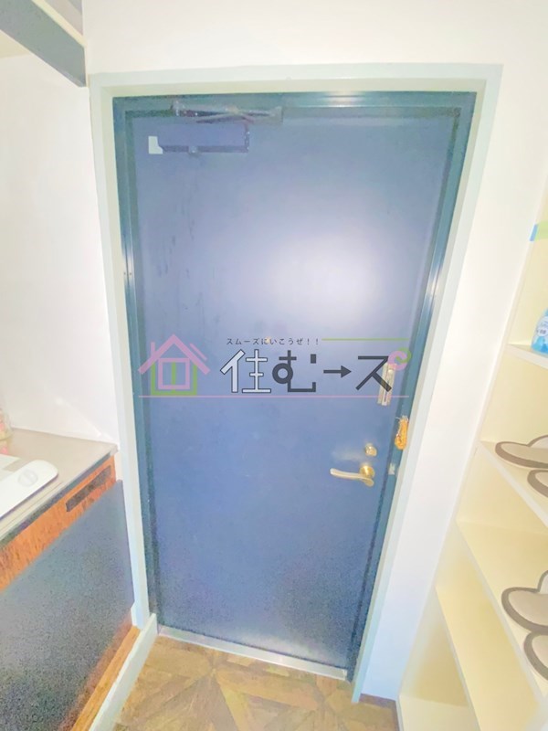 ロイヤルヴィラあべの 玄関