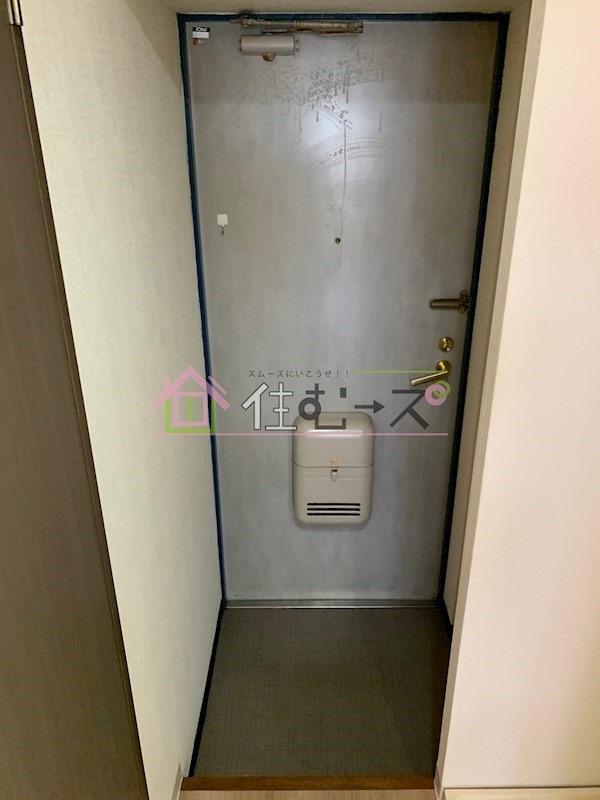 ディナスティ清水谷 玄関