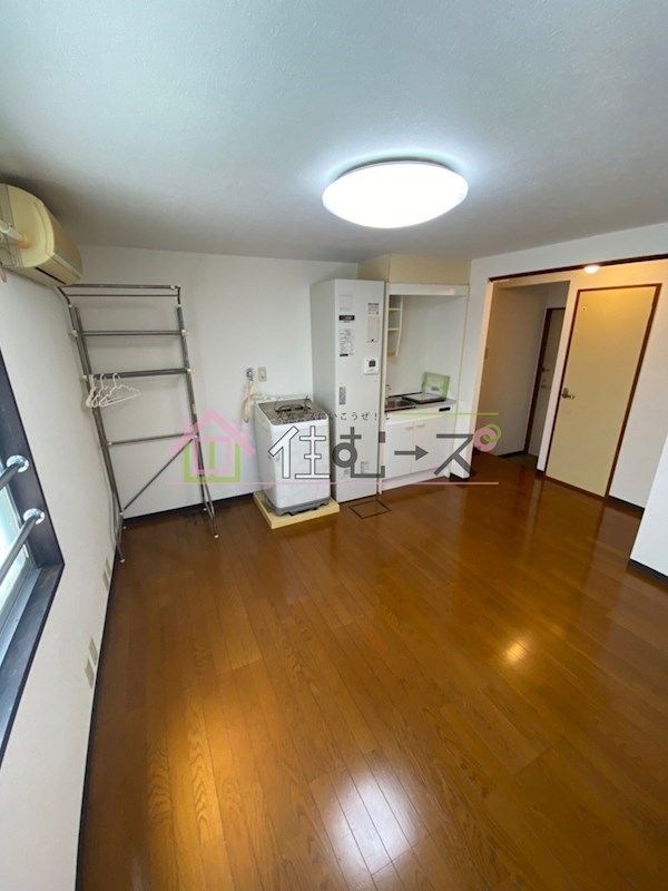 吉田ビル リビング