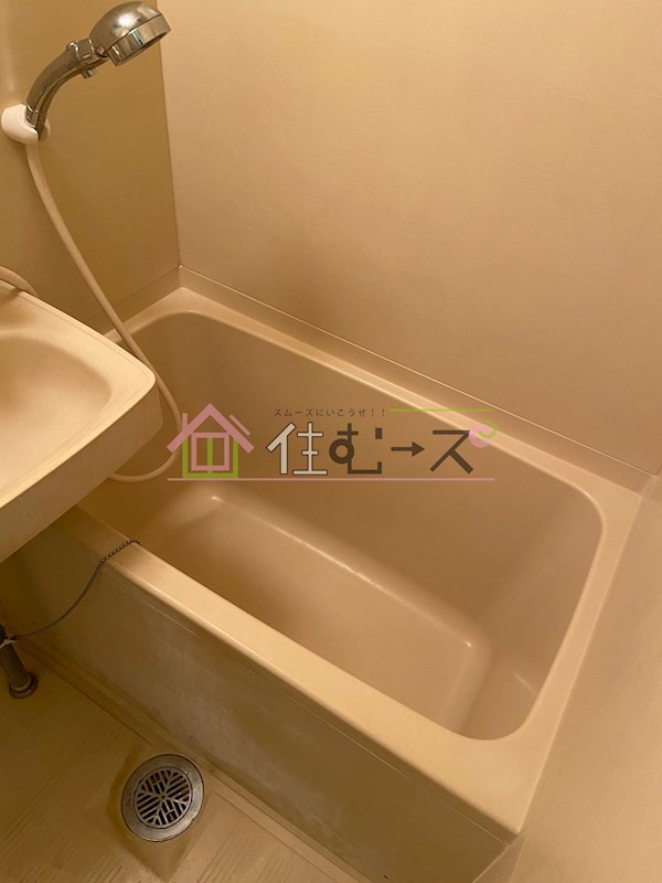 ベル・タツミ 風呂画像