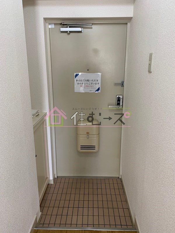 ノルデンハイム新北野 玄関