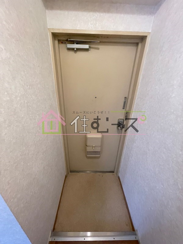 スピインス 玄関