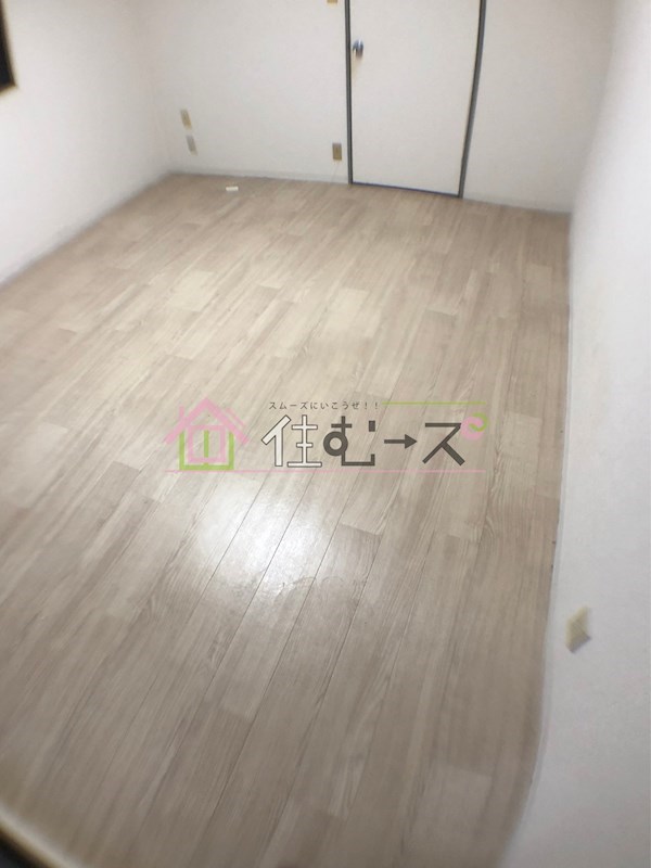 コートヴィエール新大阪 リビング