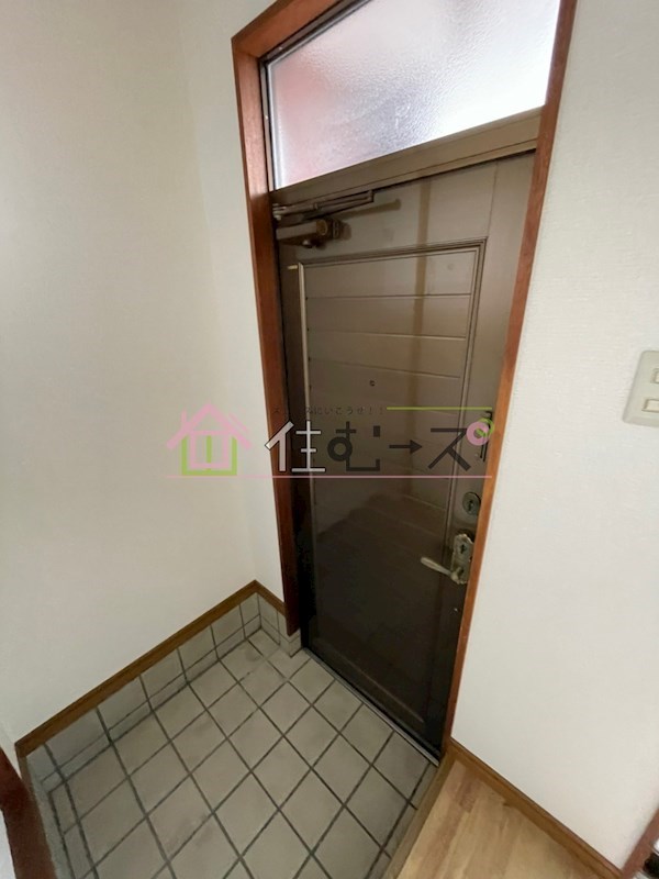 アドバンスハイム 玄関