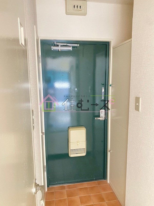 東三国ユーリプラザ 玄関