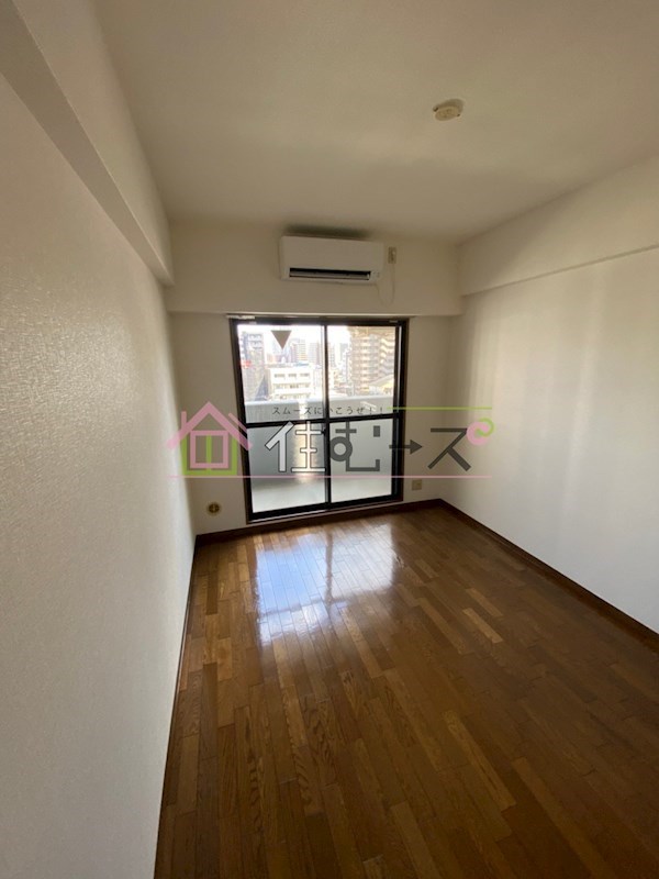 エスリード北梅田第2 ベッドルーム