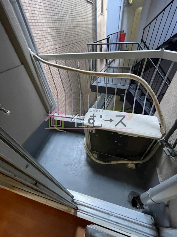 冨沢マンション ベランダ
