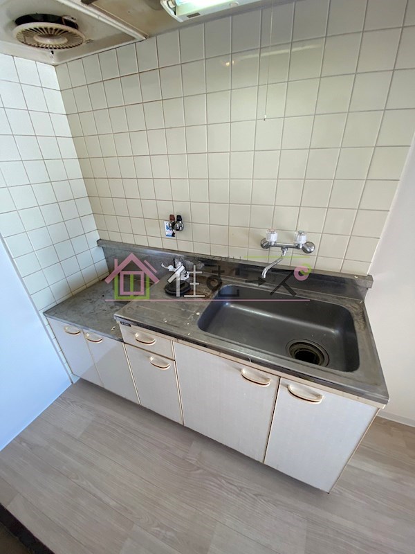 Y&amp;#39;sマンション キッチン