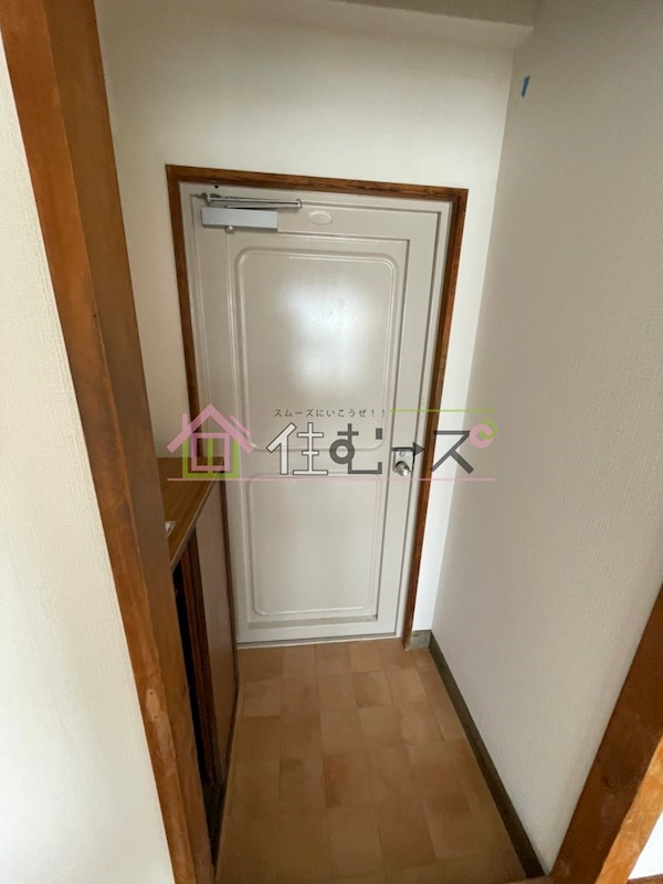 生野ハイツ 玄関