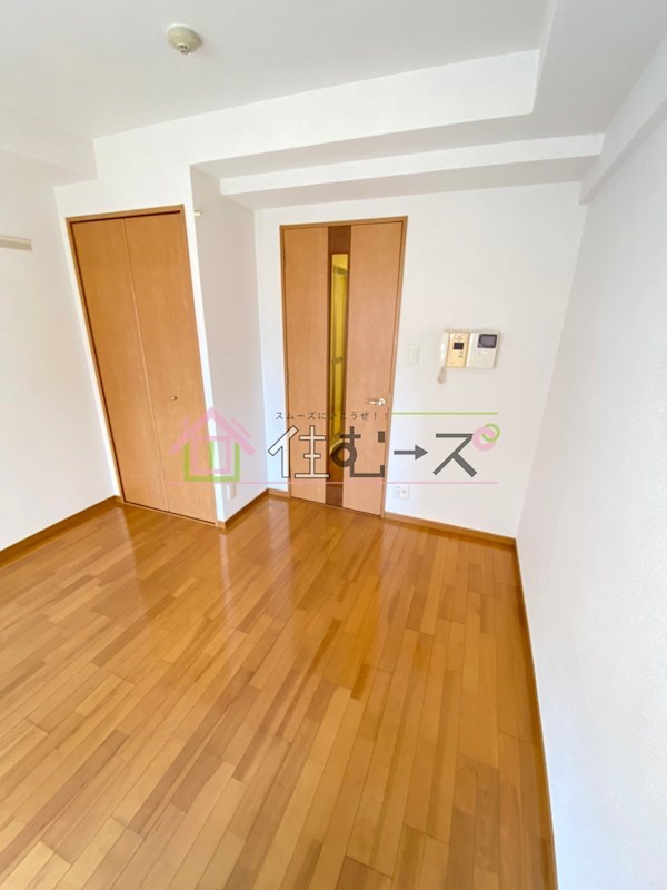 プレサンス東本町 リビング