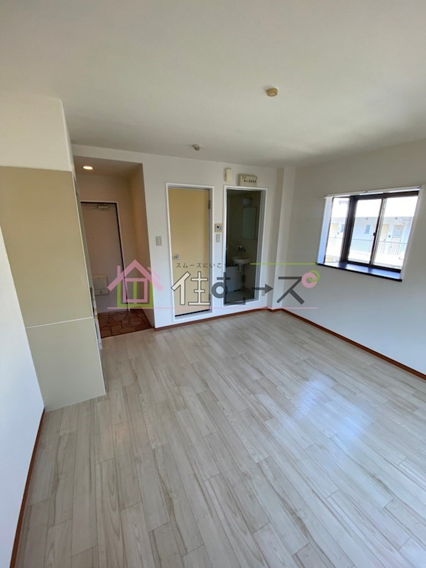 上新ビル7 リビング