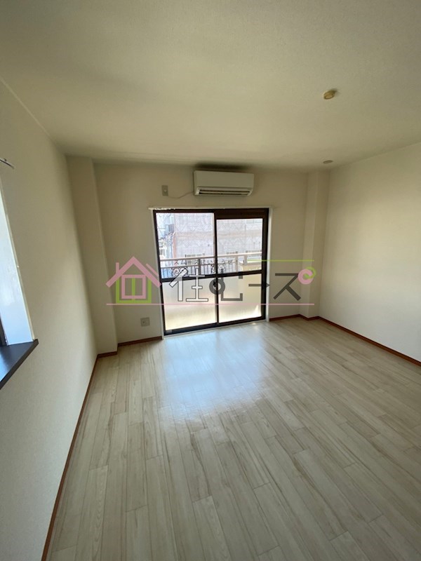 上新ビル7 ベッドルーム