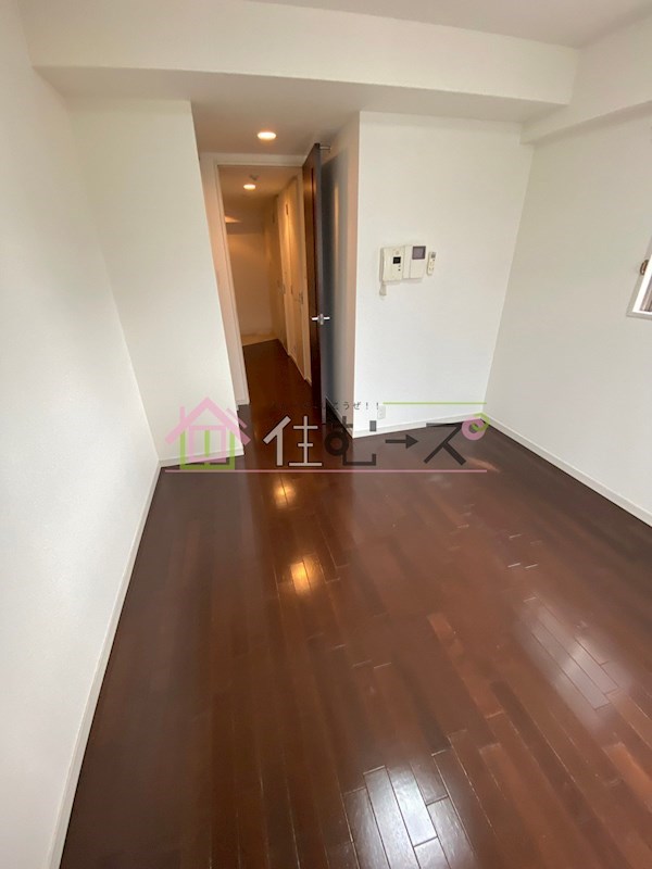 サムティ北浜大手通 リビング